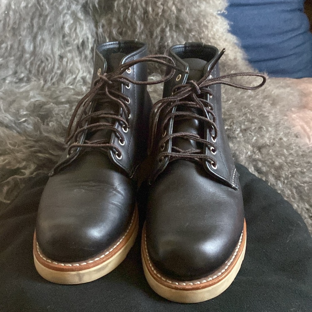 Red Wing Round Toe Black Womens Boots
